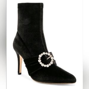 Raye Bette Pointy Toe Slip-on Boot in Black Velvet, sz 7 ½ EUC